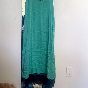 Zara, Tiffany colour. Unfortunately, I wasn’t able to fit it all. Medium size.